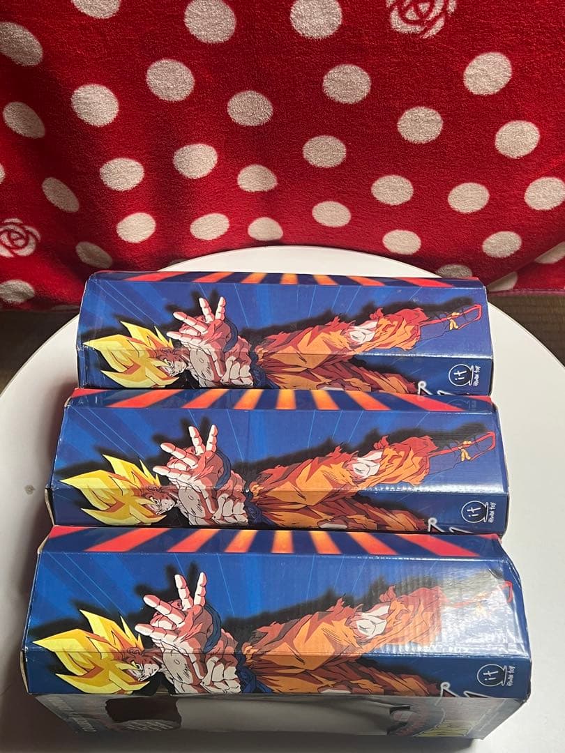 ドラゴンボールフィギュア海外版3種(新品未開封)