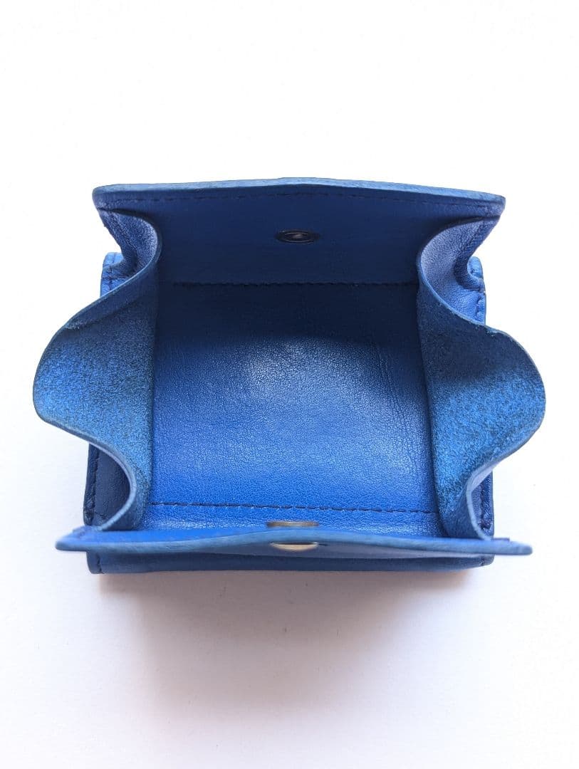 イルビゾンテ【限定色ミルティーロ】トリフォルドウォレット 希少 完売品 男女兼用