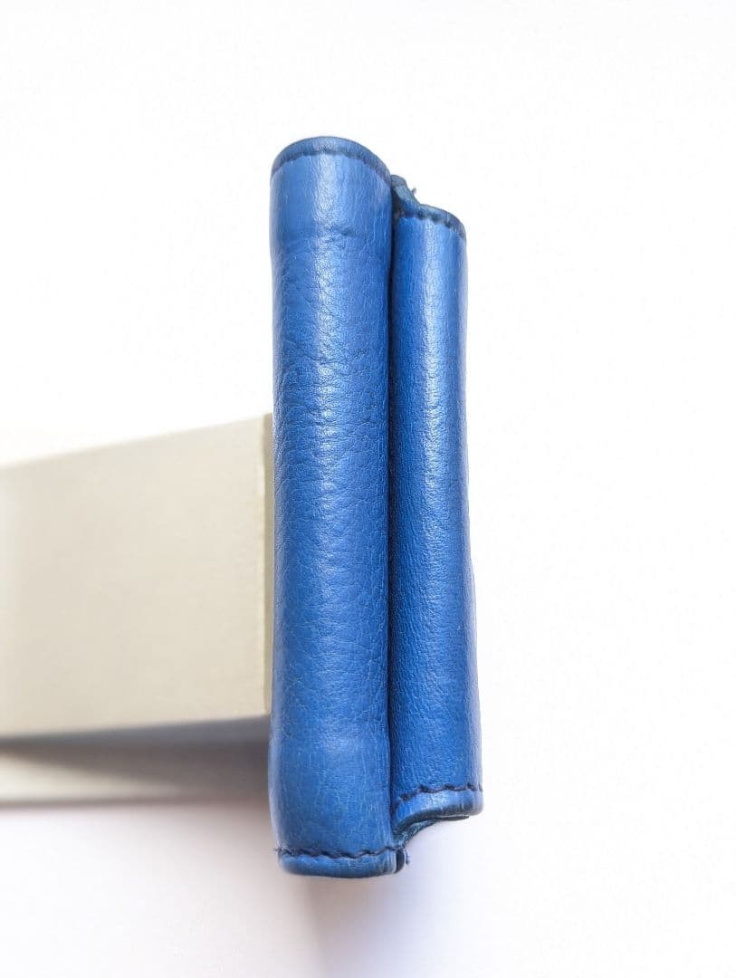 イルビゾンテ【限定色ミルティーロ】トリフォルドウォレット 希少 完売品 男女兼用