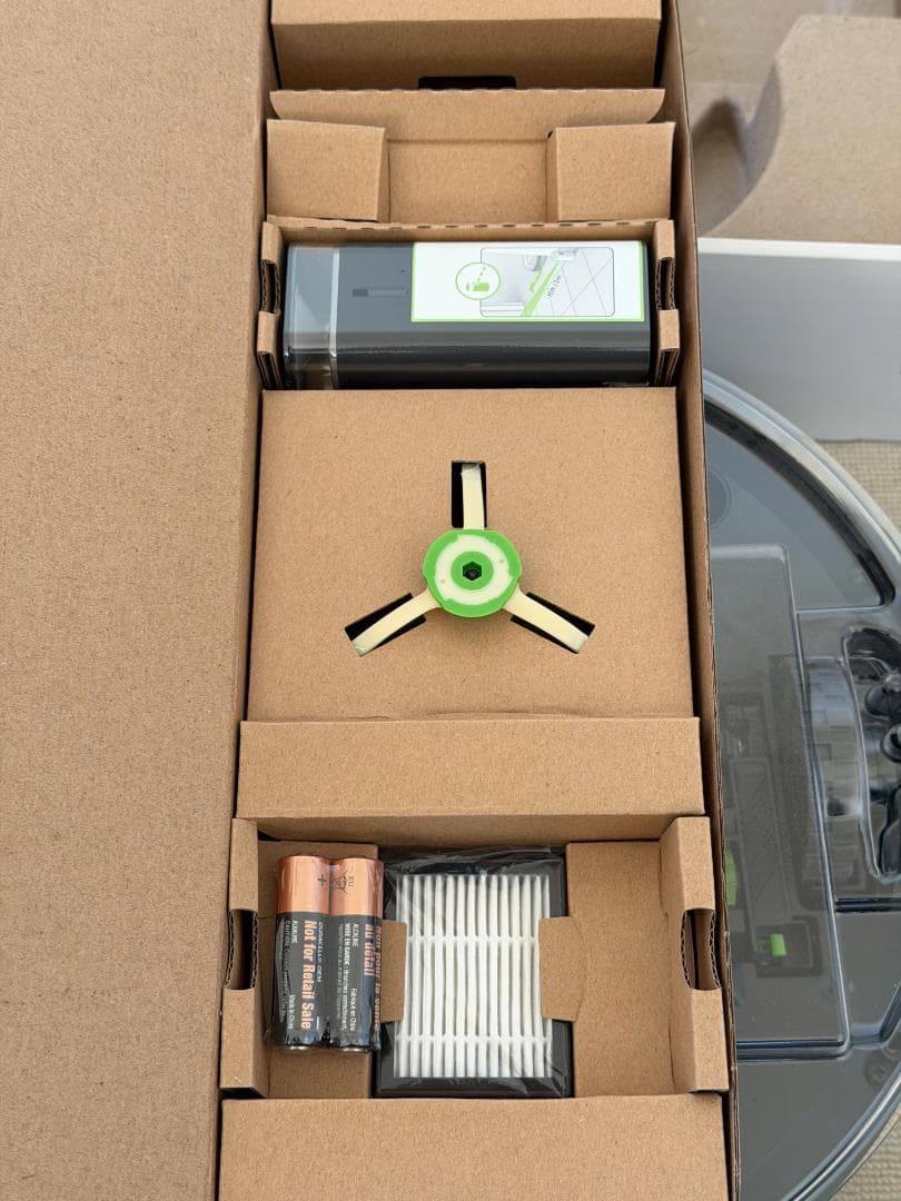 iRobot ルンバ i7 ロボット掃除機 本体＋充電ドック 動作確認済