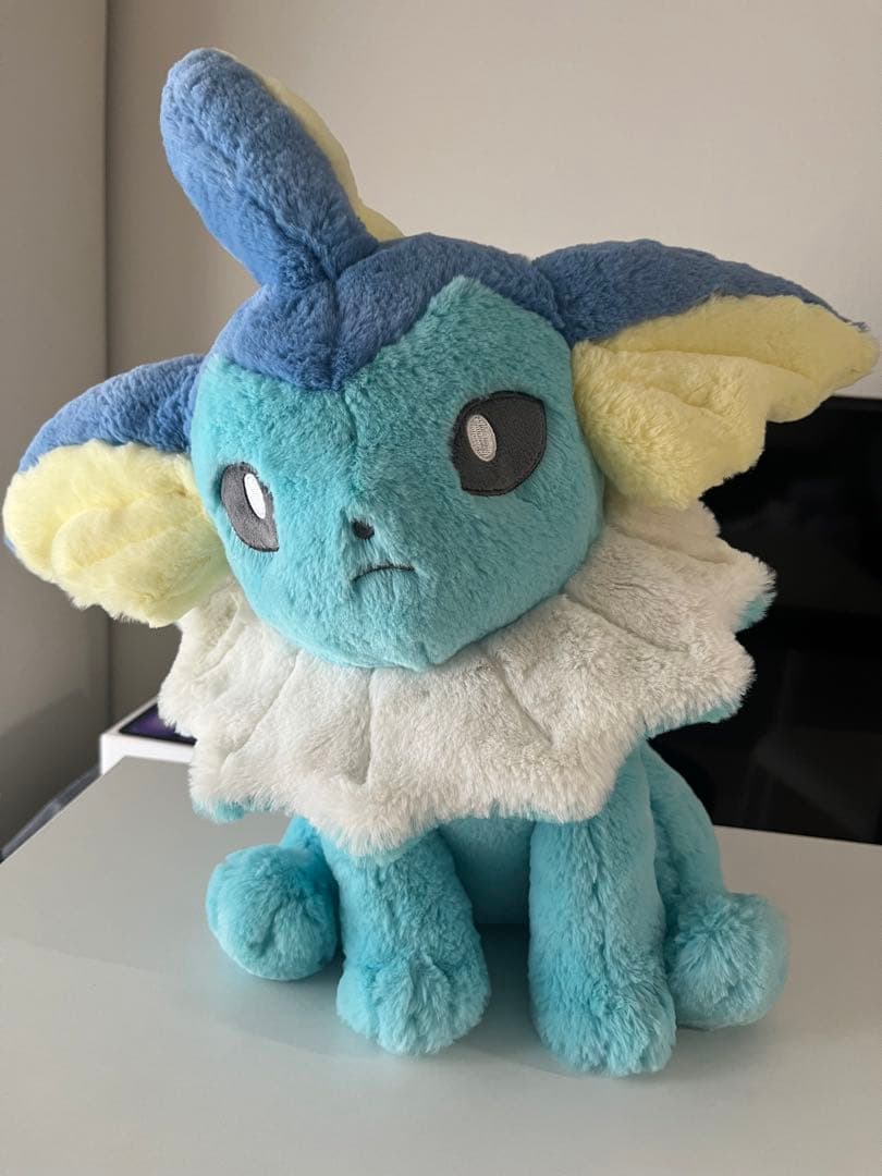 ポケモンセンター ふわふわ抱きぬいぐるみ シャワーズ