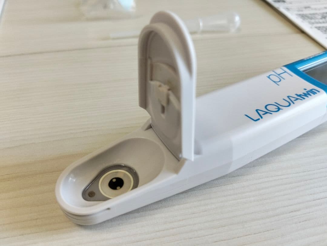 HORIBA LAQUAtwin pH-11 pH測定器