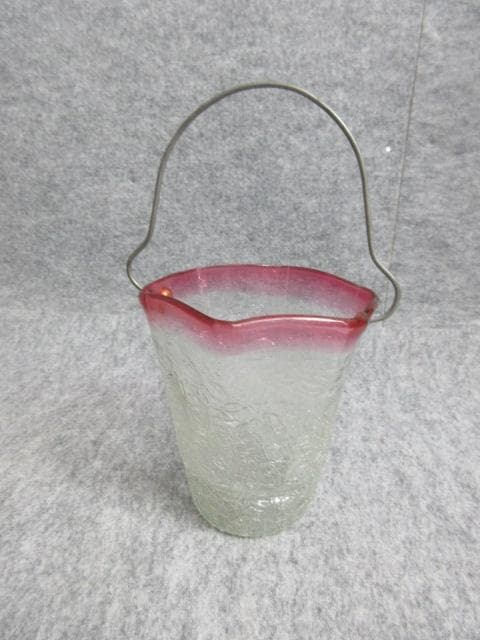 赤被せ縁ガラス朝顔形氷裂文アイスペール [B27515]