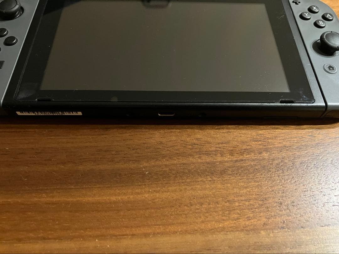 Switch Nintendo Switch 本体(ネジ欠損、浮きあり)
