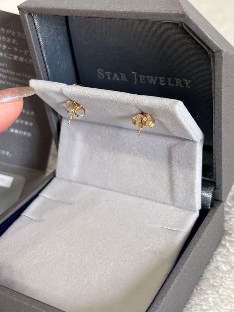 【STAR JEWELRY】K18 ダイヤモンドムーンライトピアス