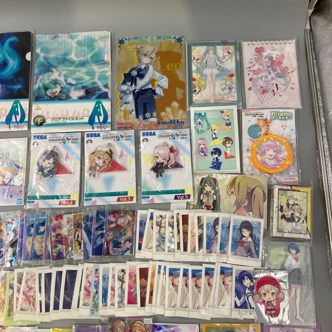 初音 まとめ売り　230点以上