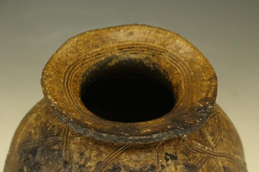 備前焼 かご目壷 陶蔵 箱入 527