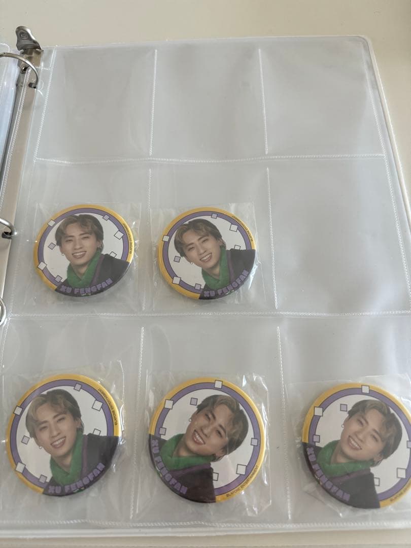 許豊凡　トレカ　缶バッチ　アクキー