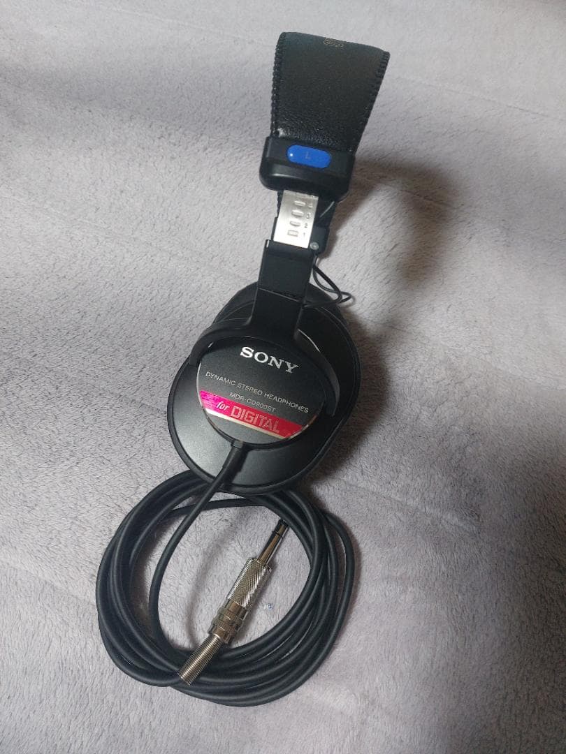 ヘッドホン／SONY MDRーCD900ST