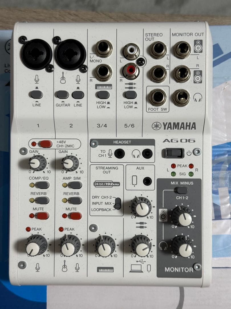 R*i様 YAMAHA ヤマハ AG06MK2 ホワイト 若干難あり