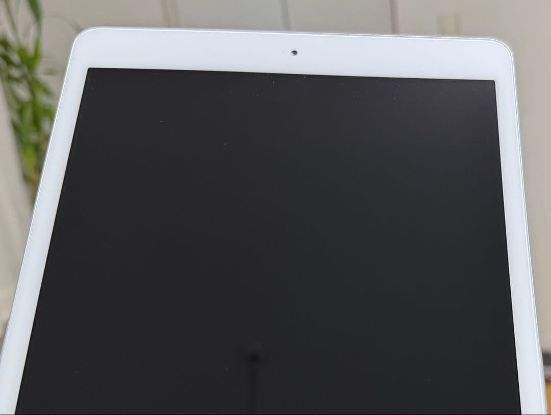 iPad 第8世代 32GB Wi-Fi バッテリー71%