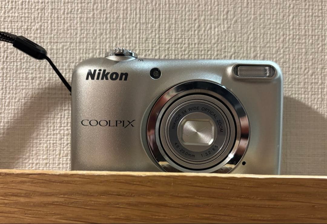 【動作確認済】Nikon COOLPIX A10シルバー デジタルカメラ
