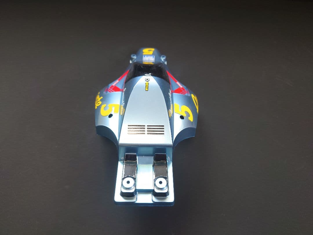 タミヤ　コミカルアバンテ　タミヤ純正品　塗装済ボディ　【新品・送料無料】