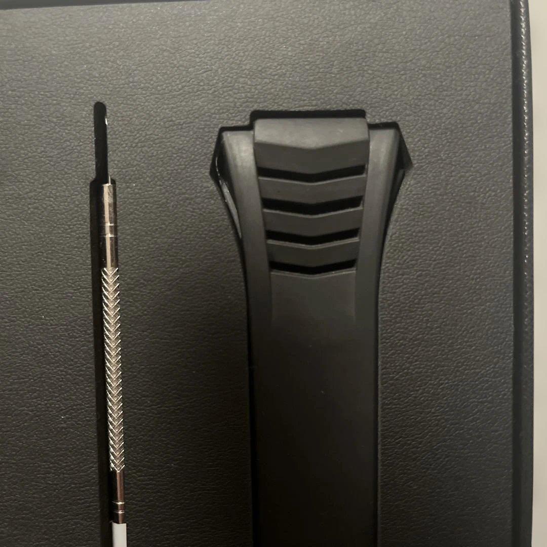 ゴールデンコンセプト　替えストラップ　ラバーベルト　ブラック