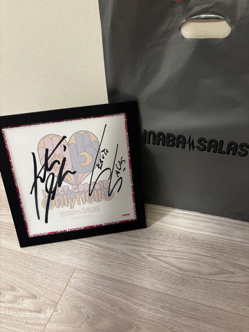 【額縁付き】INABA/SALAS サイン色紙 稲葉浩志 B’z イナバサラス