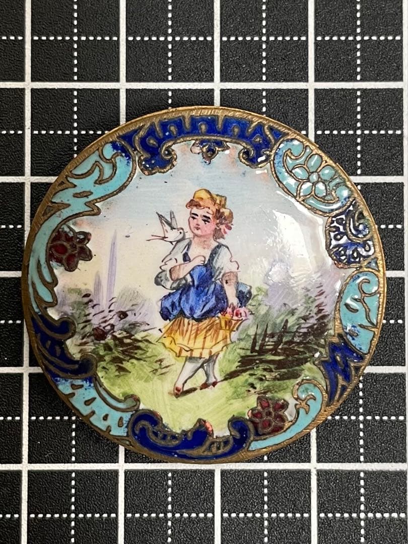 ⬇️【希少】アンティーク エナメル手書き　ボタン