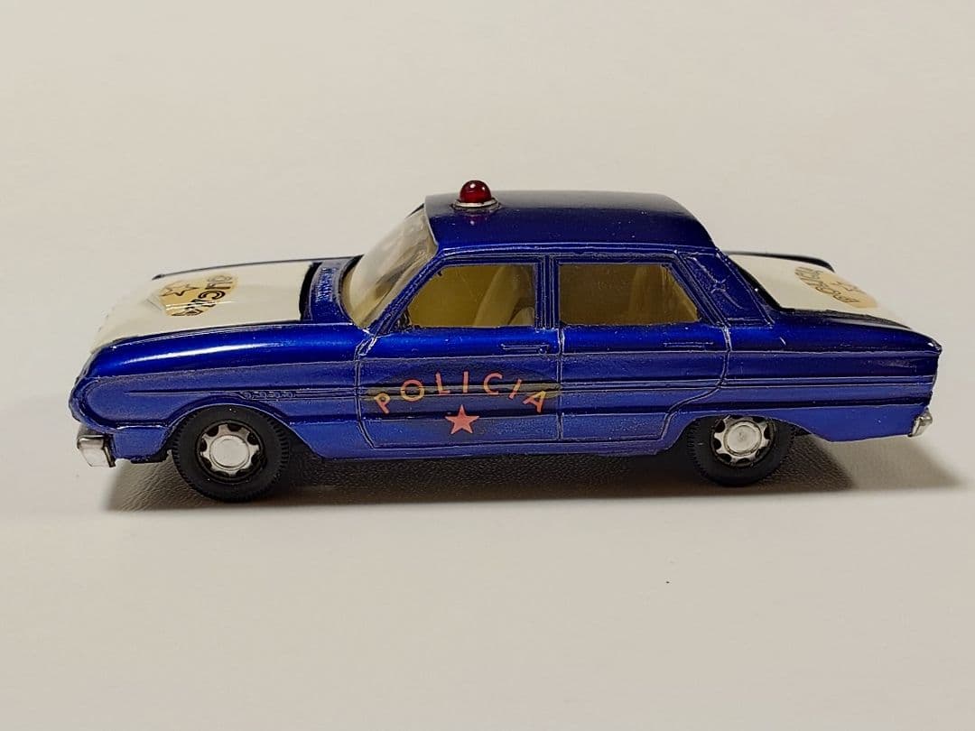 ミニカー BUBY FORD FALCON POLICIA