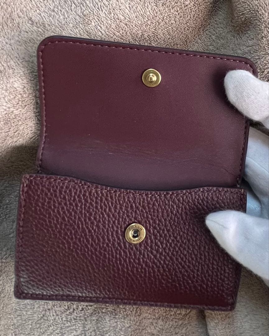 【極美品】新色　コーチ　ミニトライフォールド　ボルドー