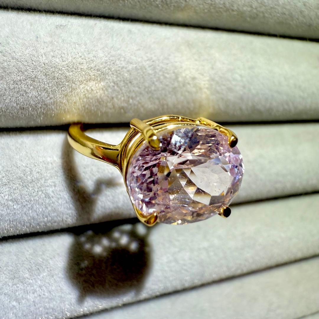 k18gp クンツァイト　オーバル　ファセットカット　フリーサイズリング　大粒