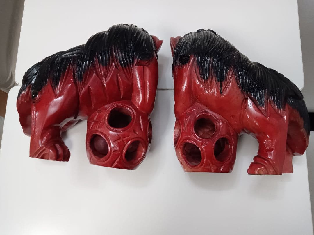 赤黒獅子彫刻 置物