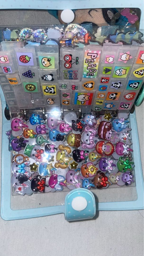 シール帳　完成品　ボンドロシール