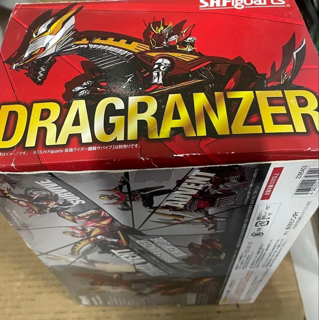 バンダイ　S.H.フィギュアーツ 仮面ライダー龍騎 ドラグランザー