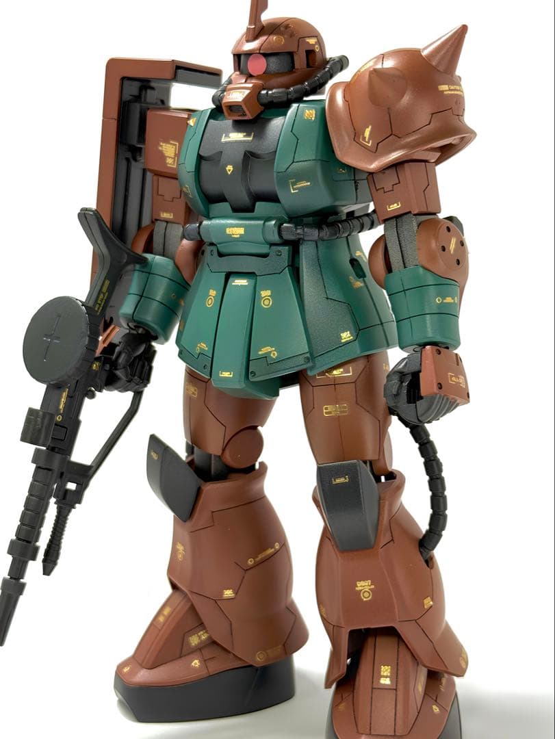 HGUC ザクII （ガルマ専用機） 改修全塗装完成品