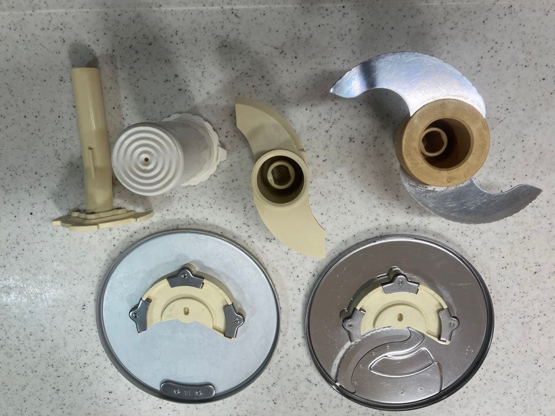 クイジナート　DLCー7 スーパープロ　フードプロセッサー