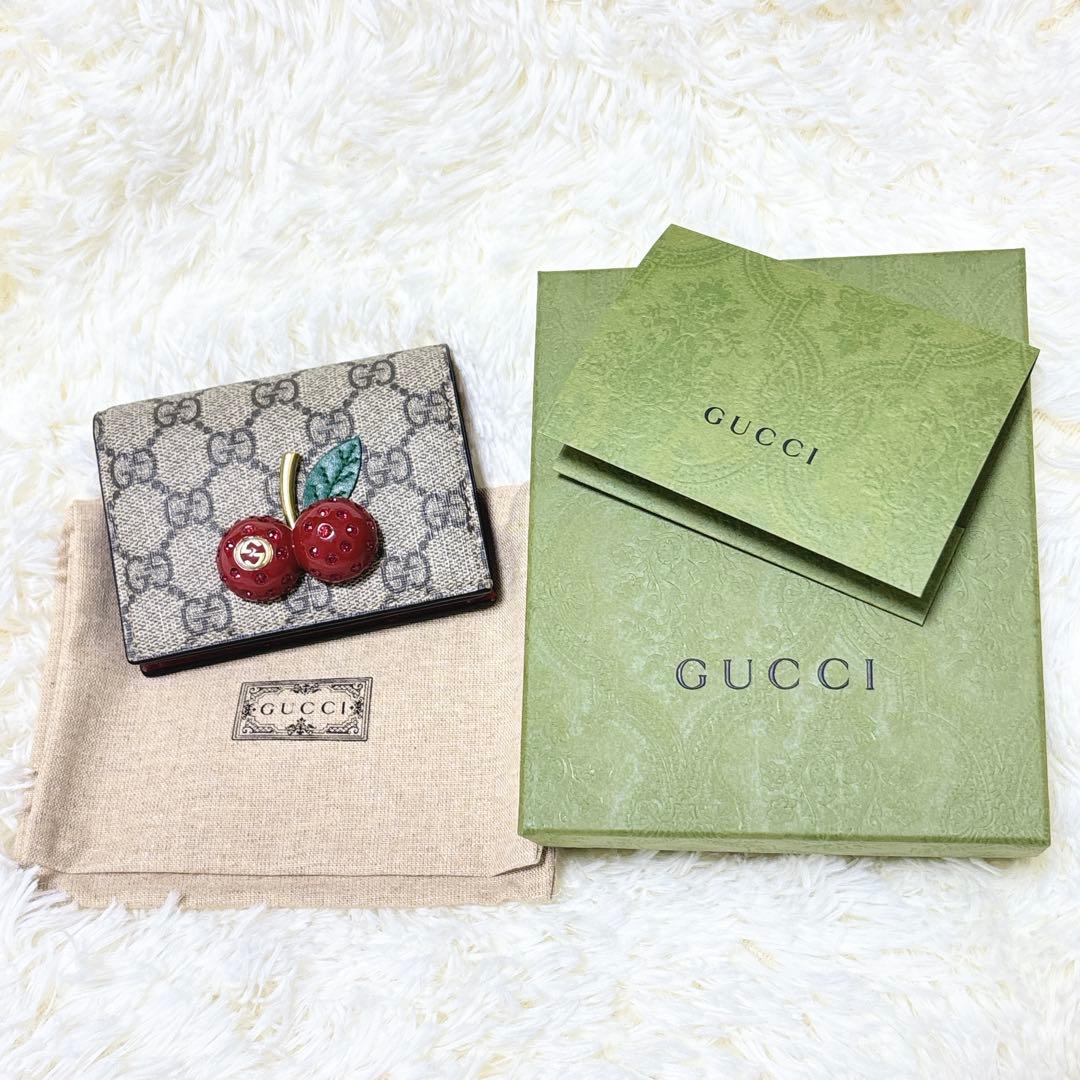 極美品✨GUCCI ストーン抜けなし チェリー さくらんぼ 二つ折り財布 GG柄