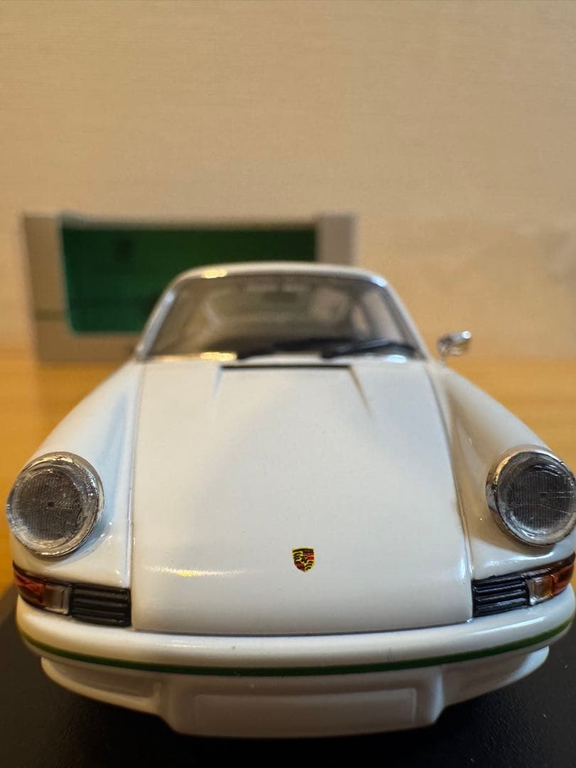 【MINICHAMPS】限定モデル Porsche Carrera RS2.7