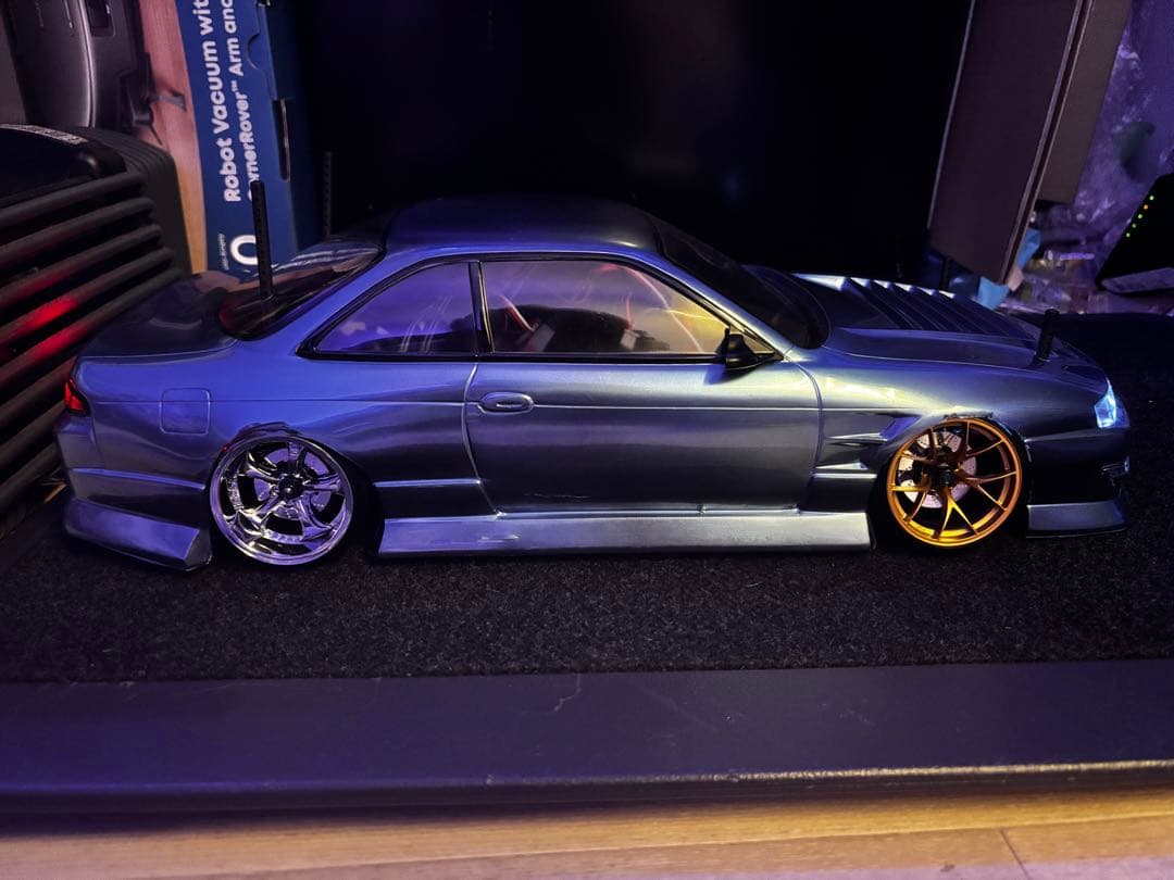 1/10 RC YOKOMO ReveDバッテリー SANWAプロポ