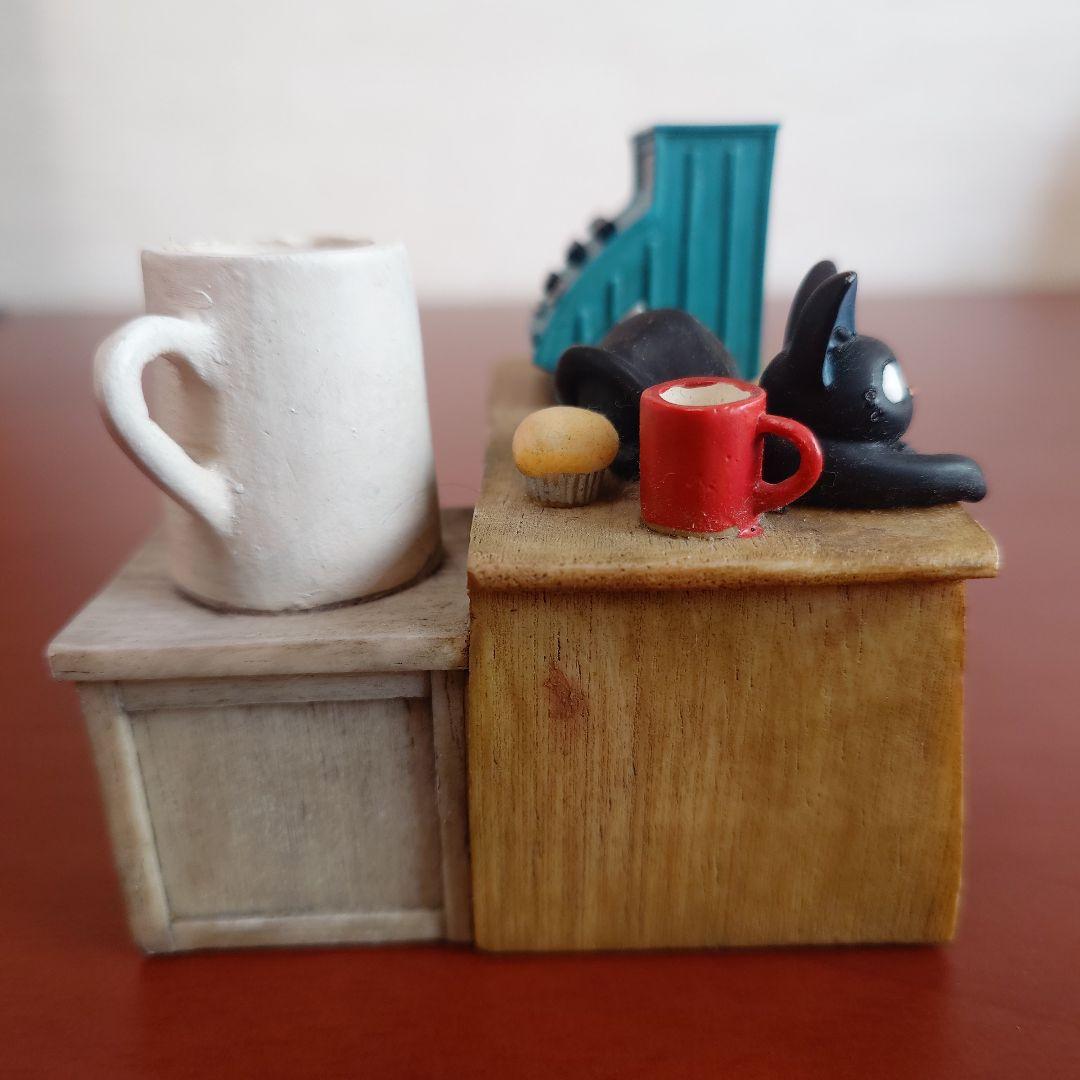 魔女の宅急便　一輪挿し　ジジ　パン屋のお店ばん