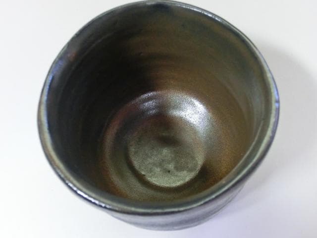 茶碗■鉄釉 筒茶碗 三冝庵 越泉達 越前 お泉水窯 抹茶碗 作家物 古美術■