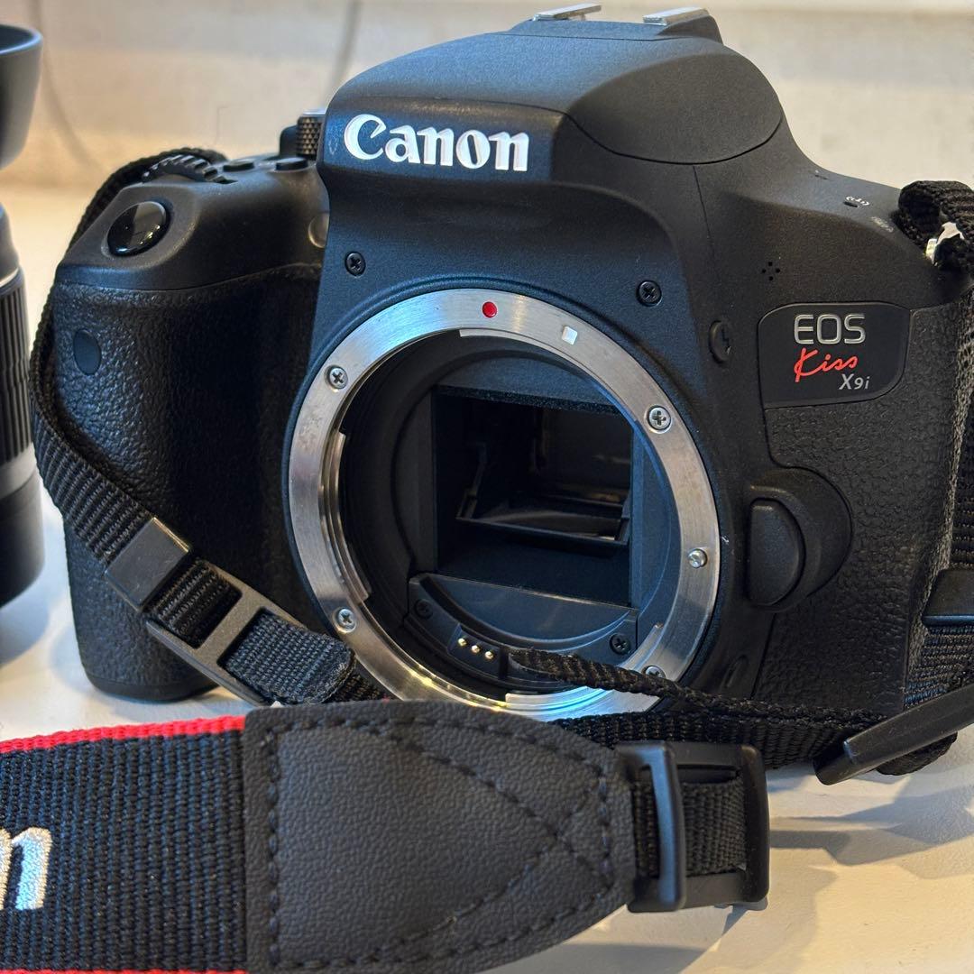 Canon EOS kiss x9i 標準&望遠ダブルレンズセット