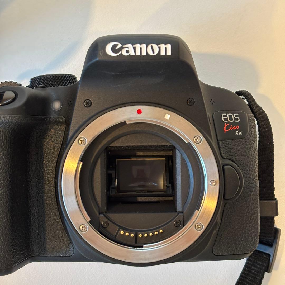 Canon EOS kiss x9i 標準&望遠ダブルレンズセット