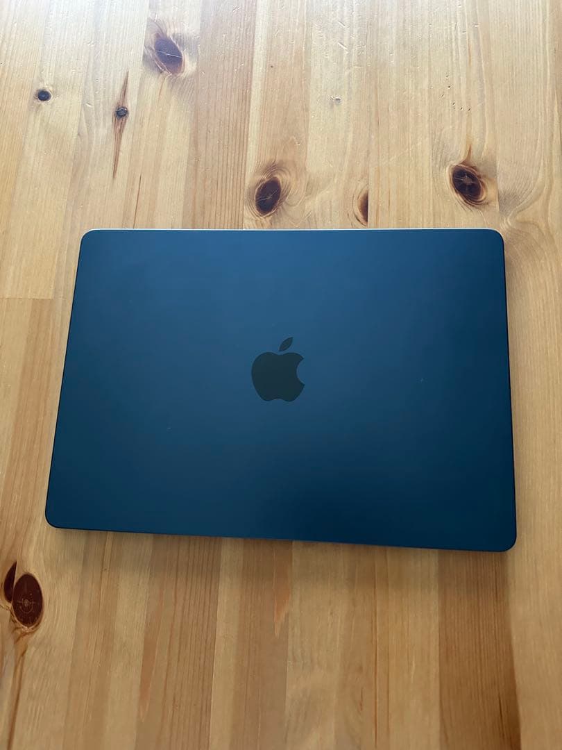 MacBook Air 13.6インチ 2022 M2 8GB ミッドナイト