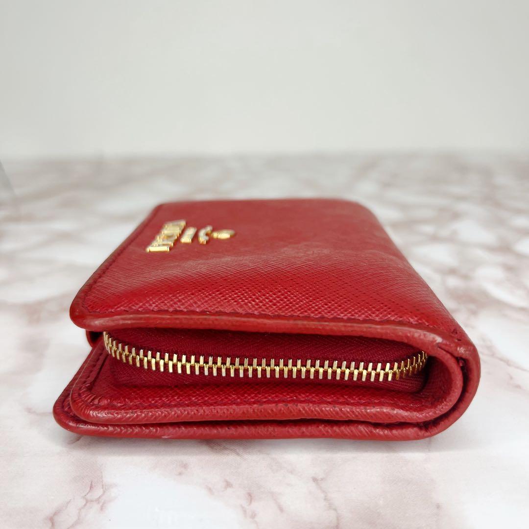 【美品】PRADA 二つ折り財布　折り財布57