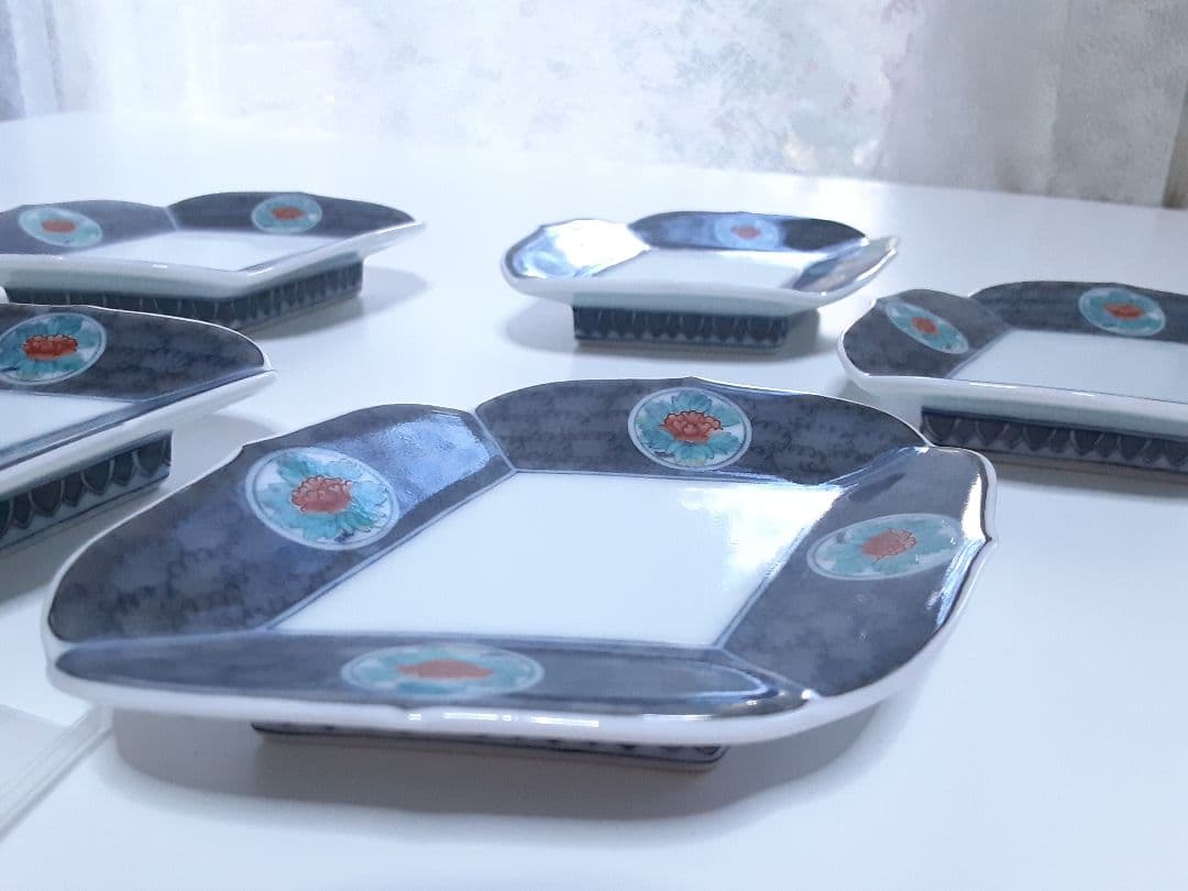 今泉今右衛門　鍋島　有田焼　重要無形文化財　工芸品　美術品　食器