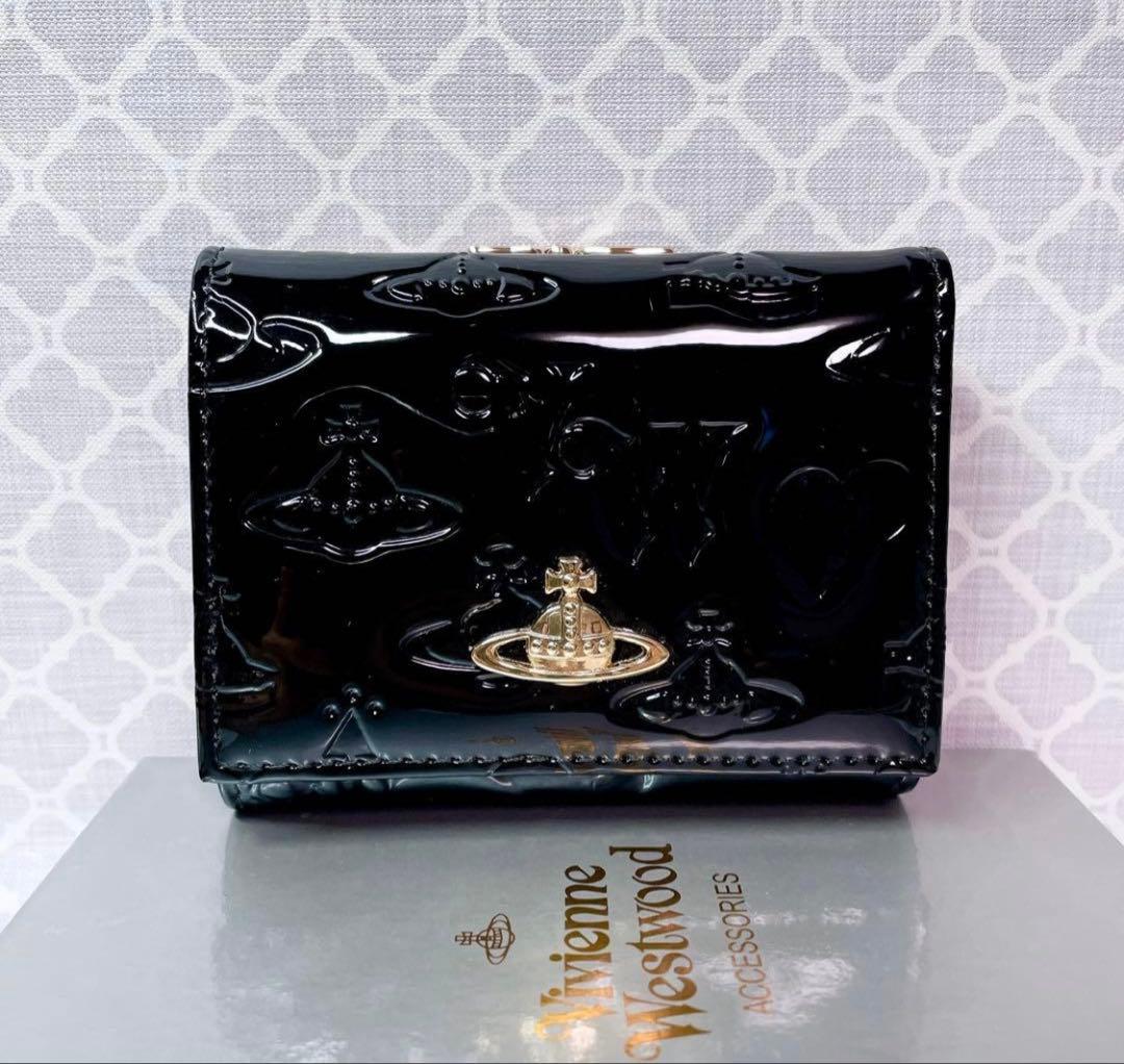 【大人気✨️ショッパー付】新品 Vivienne Westwoodエナメル黒