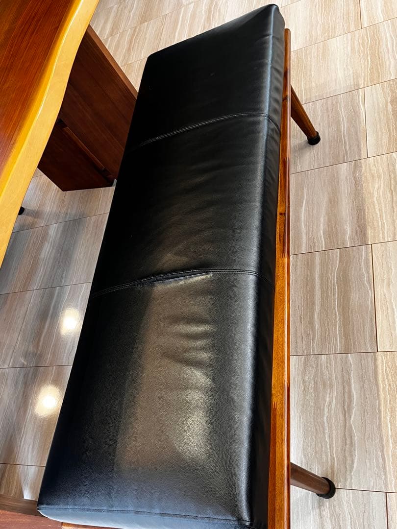 モダンウッド長方形ダイニングテーブル　椅子セット