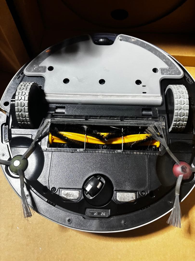 ECOVACS DEEBOT OZMO 901 本体