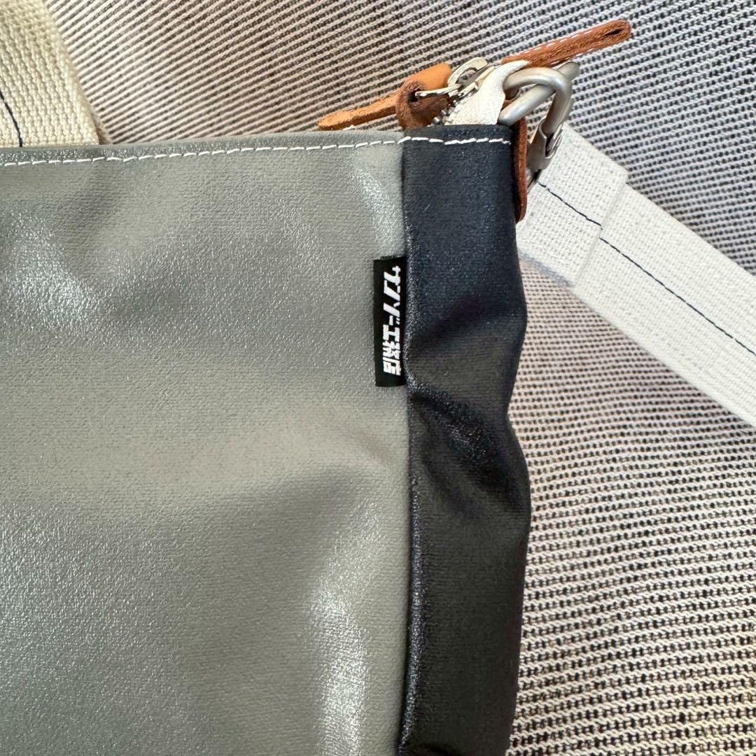 サンゾー工務店 rodan no kaban ベルト付き