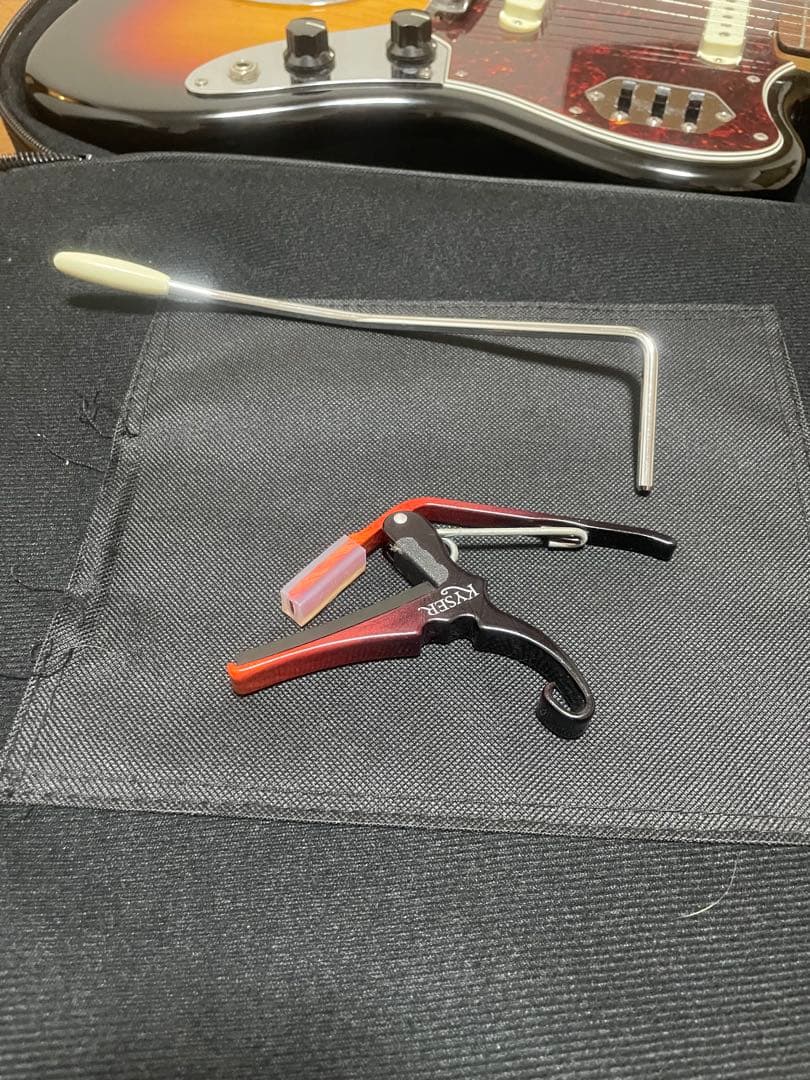 Fender Japanジャガー サンバースト おまけ付き