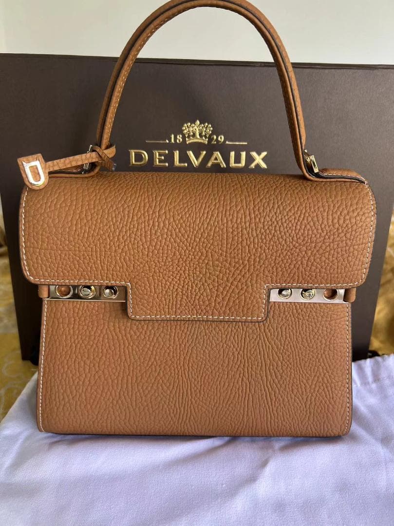 超美品 デルヴォー タンペート TEMPETE PM