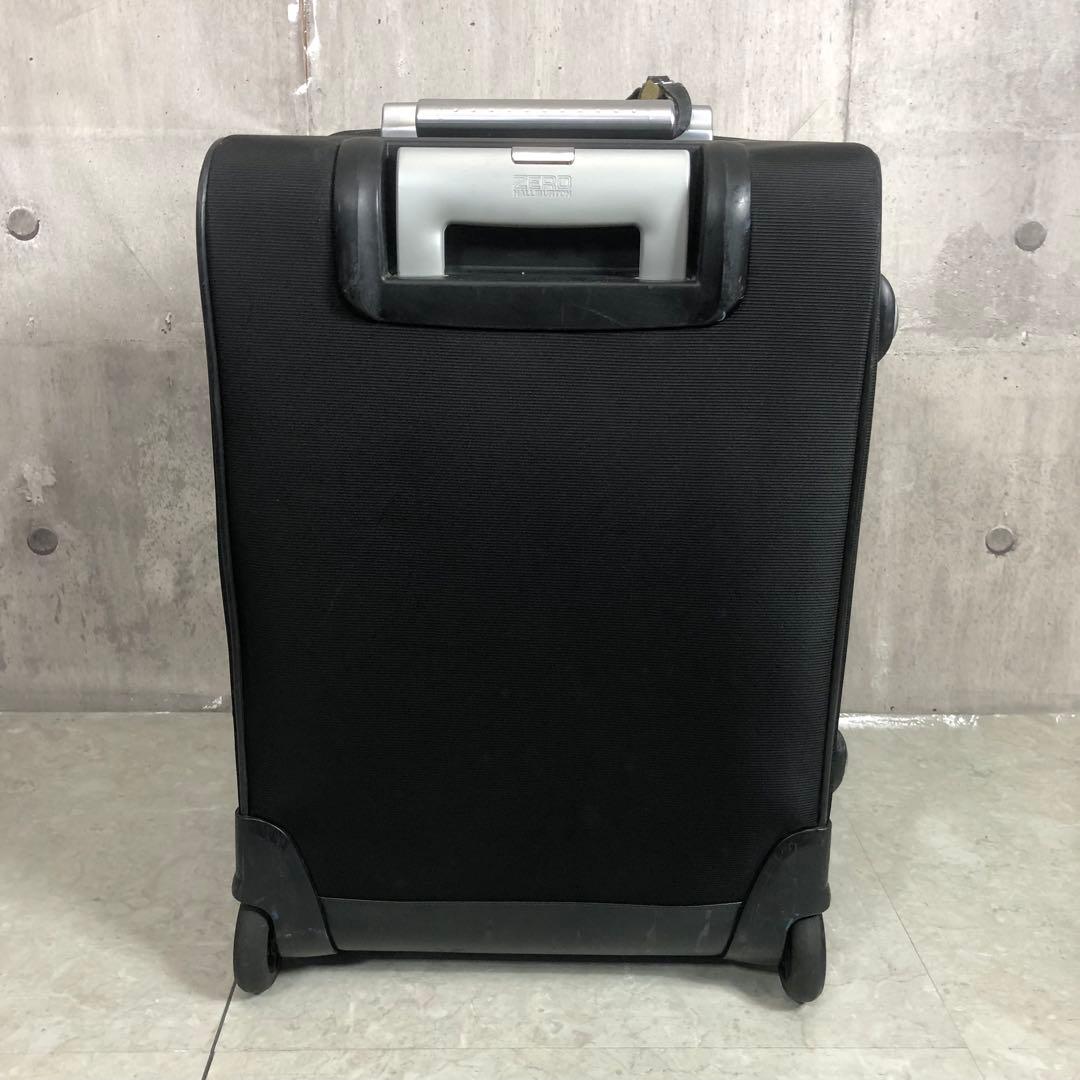 ゼロハリバートン　キャリーケース　2輪　ブラック　ナイロン生地　ビジネス