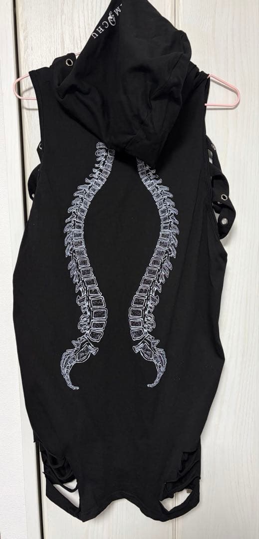 Gamchu【ガムチュ】ボクはずっと日陰にいたいなフード付きスカルタンクトップ