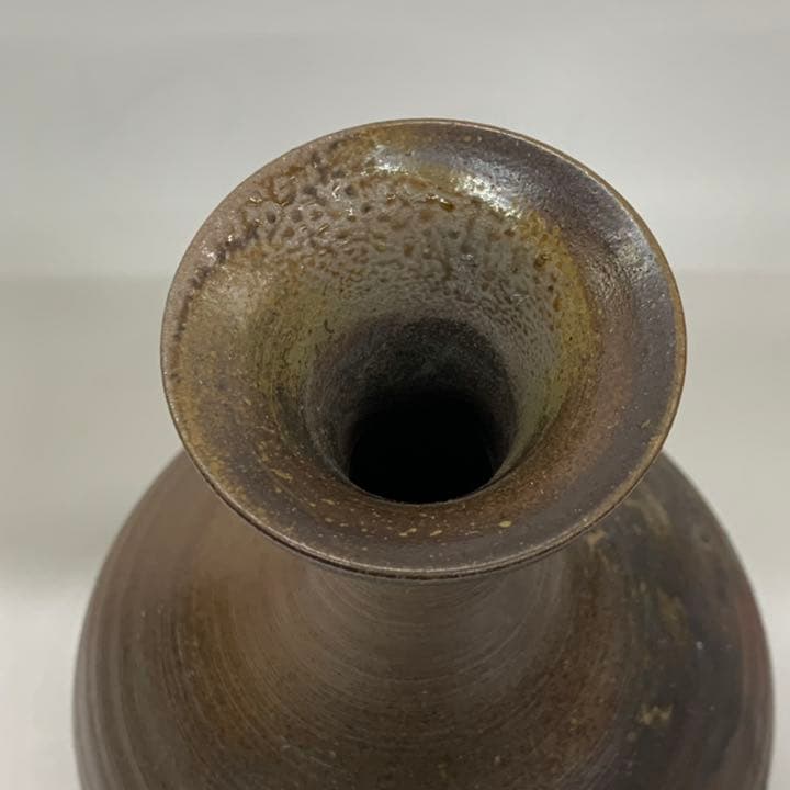 【花入3】備前3    柴岡秀泉　　高さ22㎝