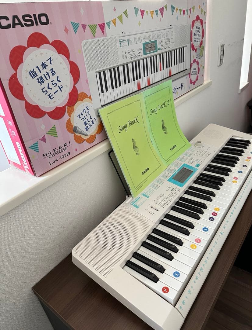 カシオ　光ナビゲーションキーボード