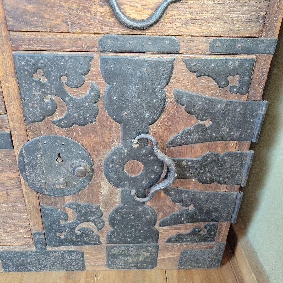 【大正レトロ】三尺和箪笥 アンティーク 古民家 古家具 装飾金具 専用鍵付き