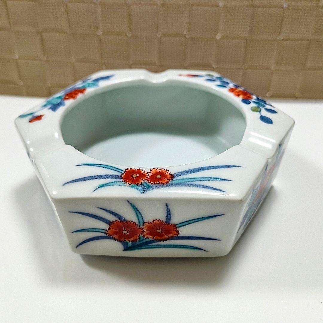 ●5230#0113　今泉今右衛門(人間国宝)　錦花絵 灰皿　0309